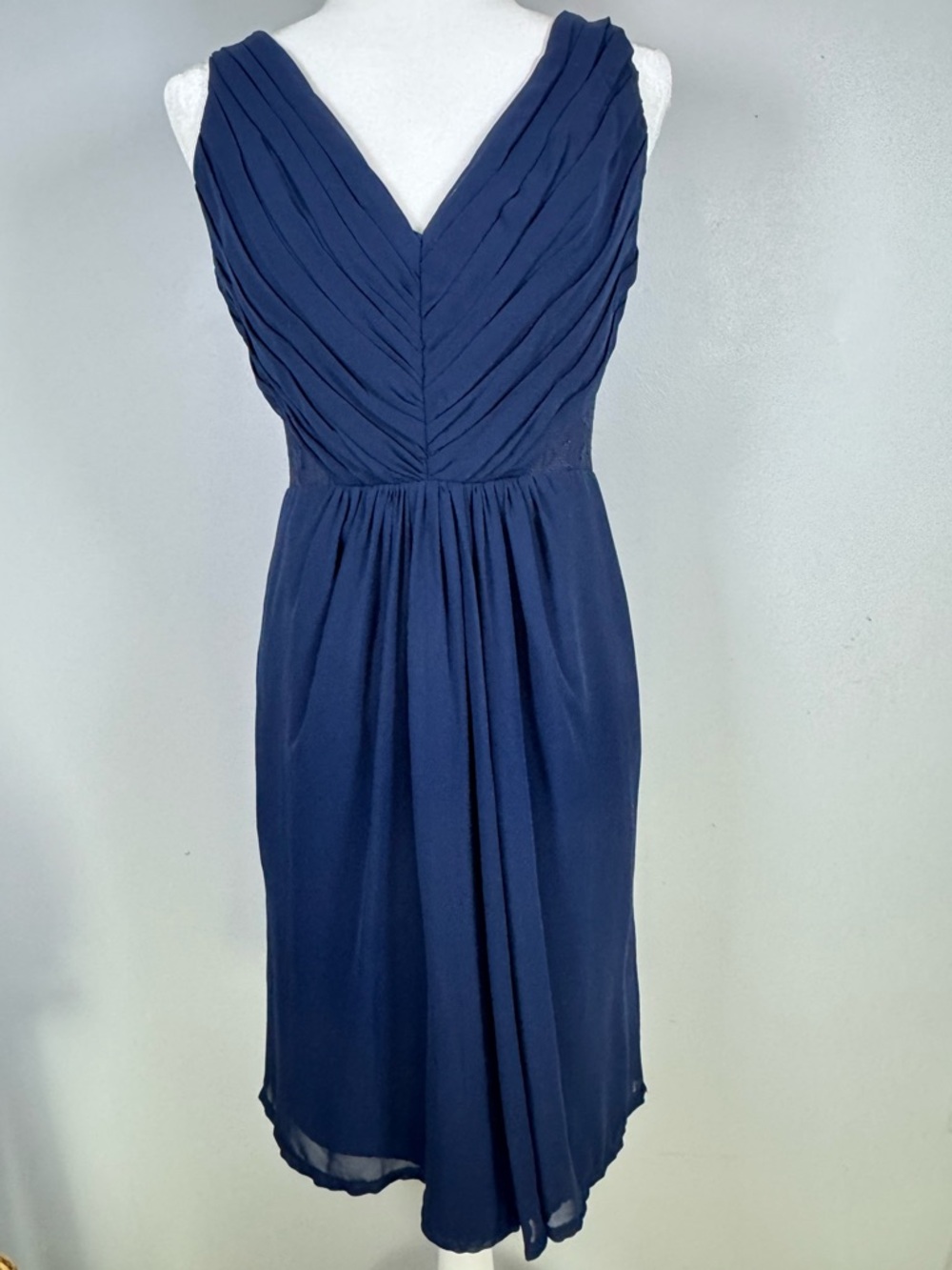 Monique Lhuillier Bridesmaids Cocktail Dress Navy Blue Pleated Lace Back Size 6